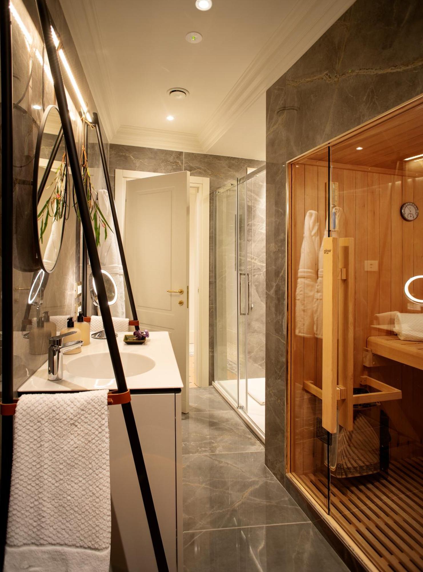 Elizabeth Unique Hotel | A Member Of Design Hotels™ Rome Exterior photo